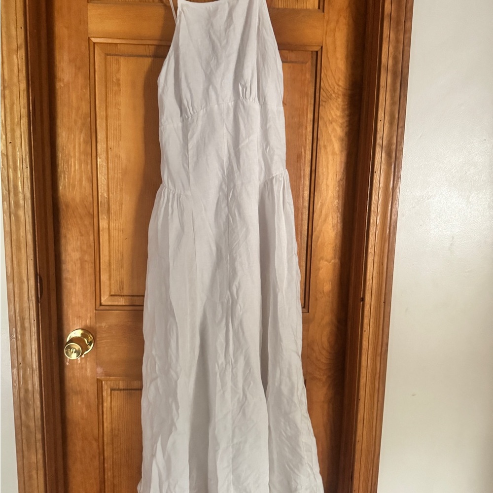 Abercrombie & Fitch White Maxi Dress with Spaghetti Straps - Picture 2 of 7